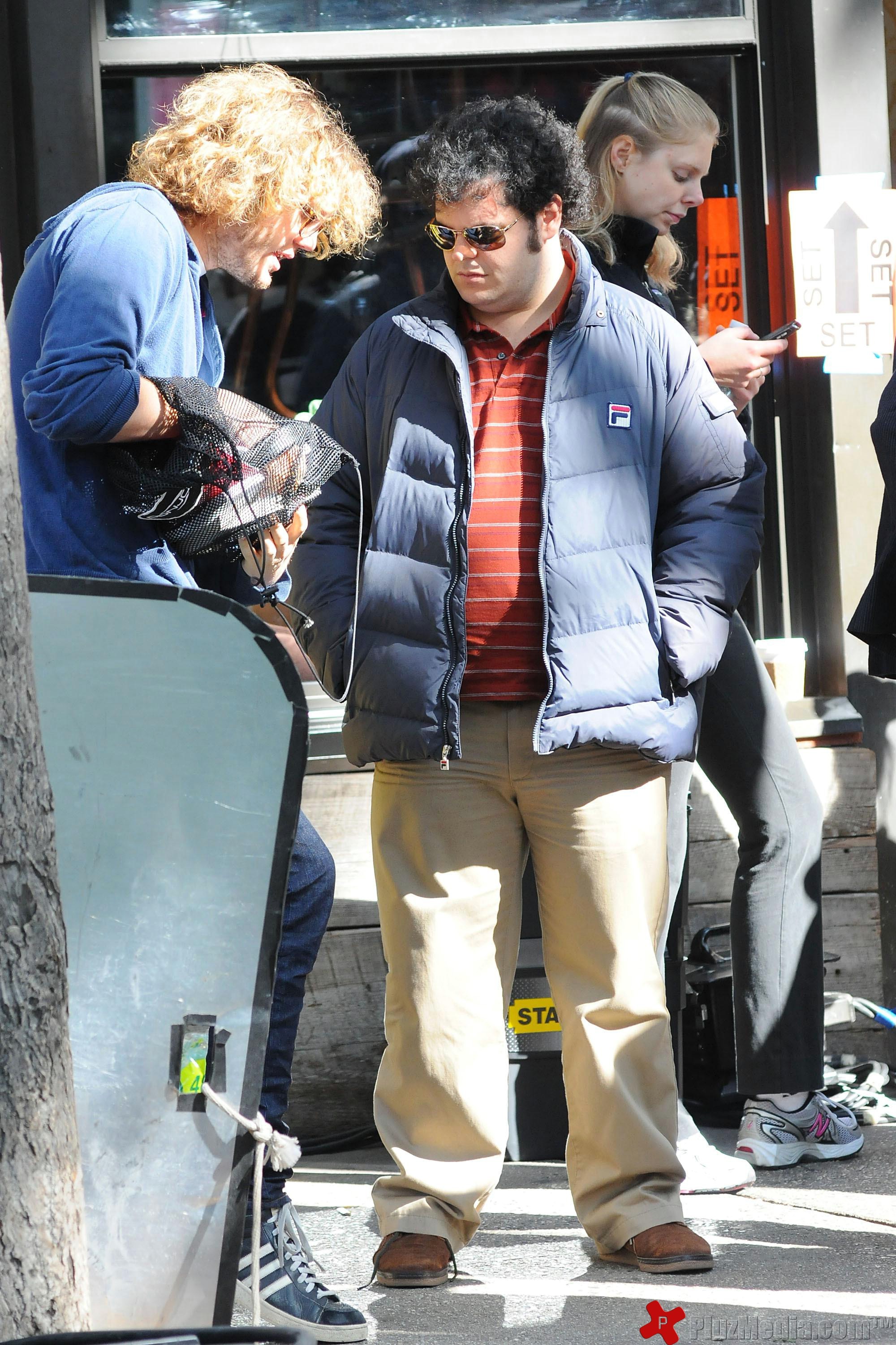 Josh Gad - Cast members on the set of 'Thanks for Sharing', filming on location | Picture 94770